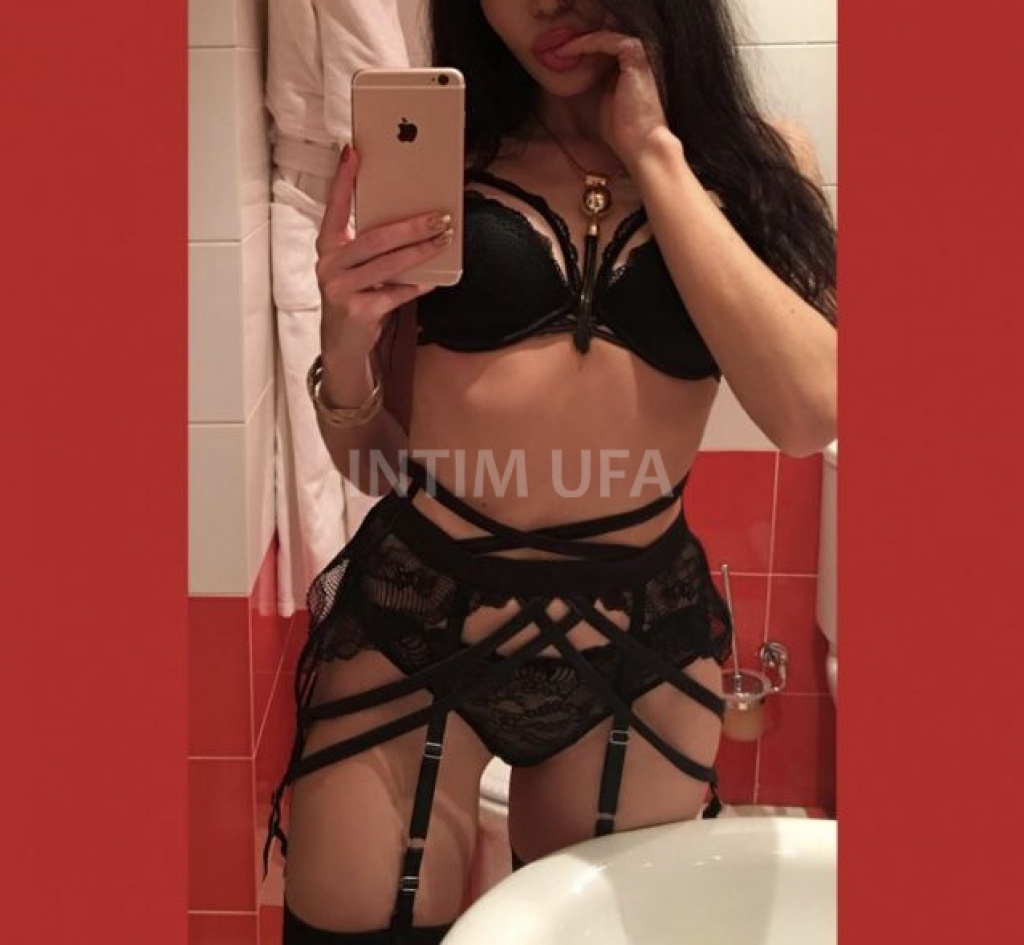 Карина: проститутки индивидуалки в Уфе